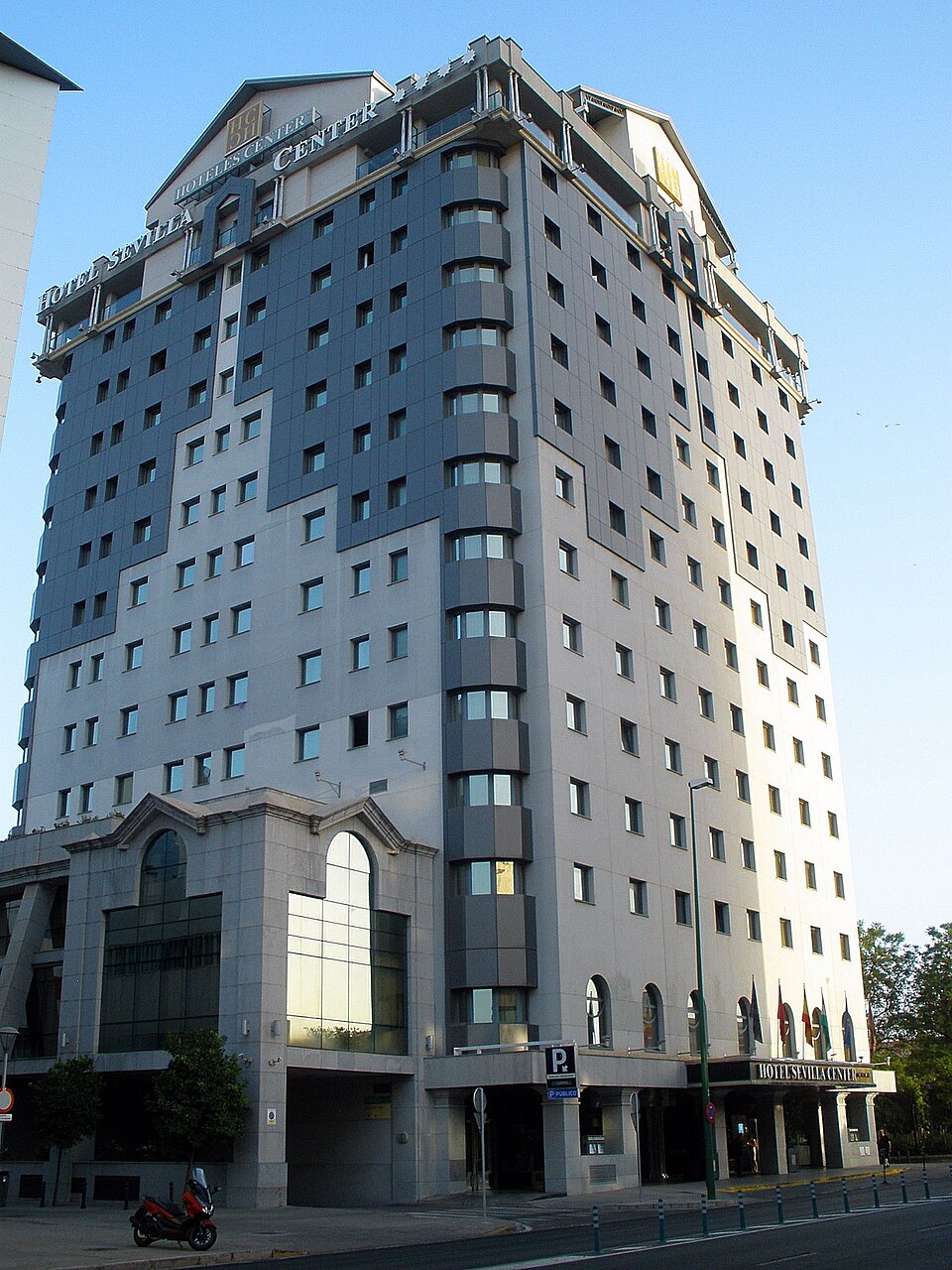Hotel Sevilla Center